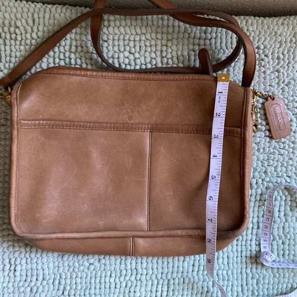 Coach Light Brown Tan Leather Shoulder Bag Made in NYC USA Vintage - Picture 8 of 12
